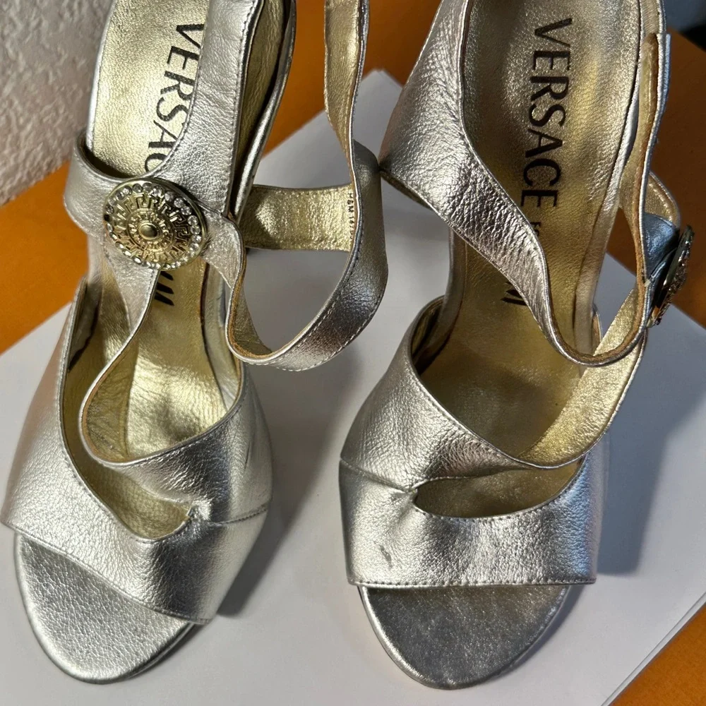 Versace Metallic Silver Heels - Picture 3 of 12